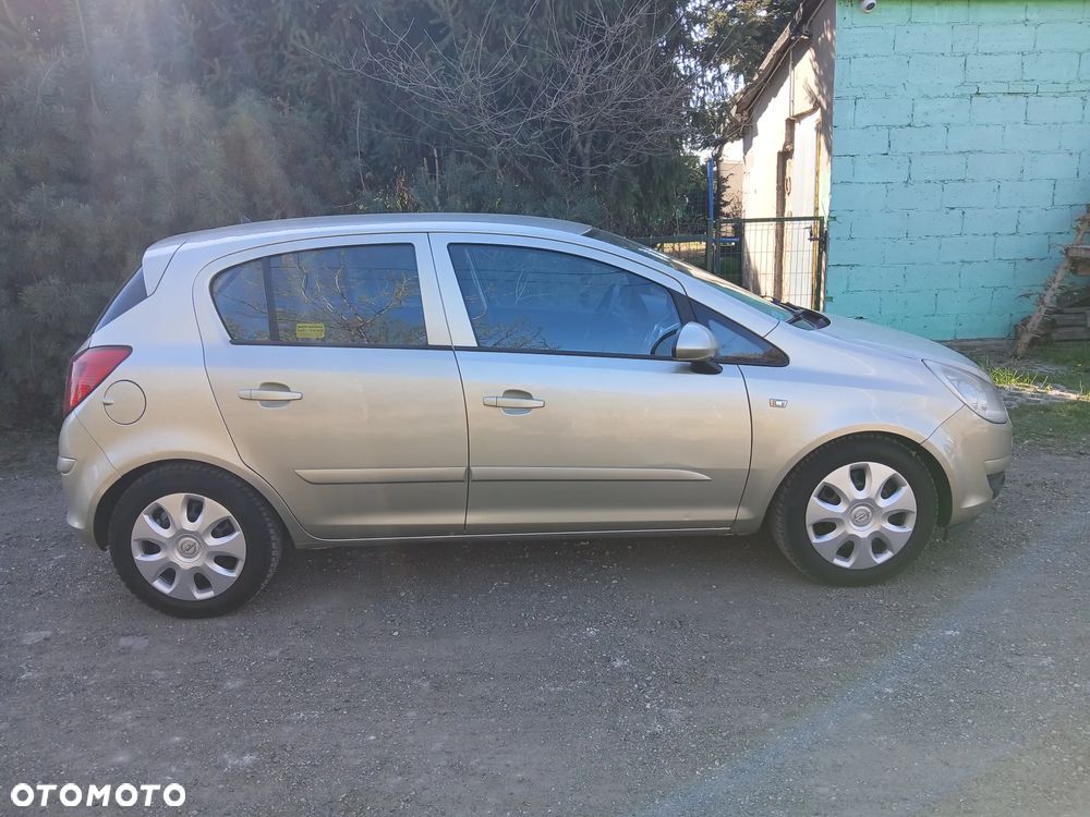 Opel Corsa - 7