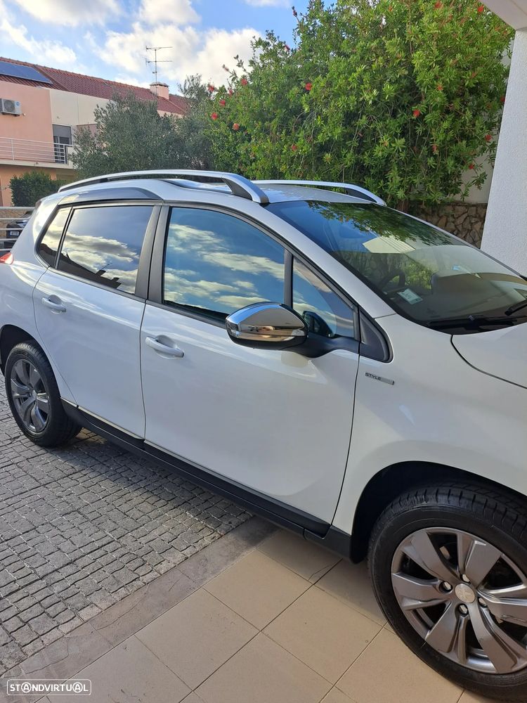 Peugeot 2008 - 14