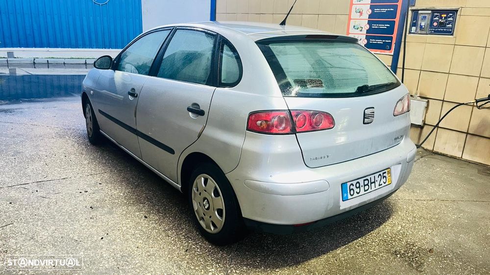 SEAT Ibiza 1.2 12V Reference - 4
