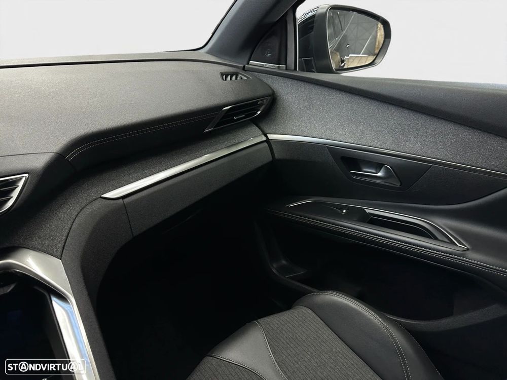 Peugeot 5008 1.5 BlueHDi GT Line EAT8 - 17