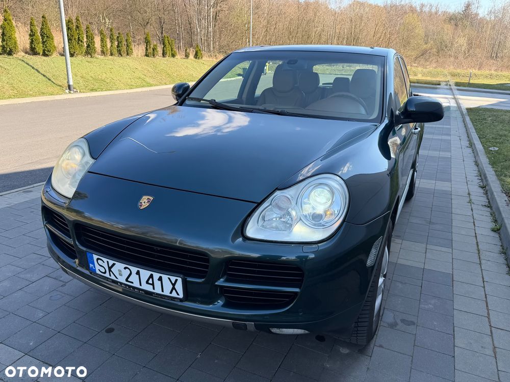 Porsche Cayenne - 16