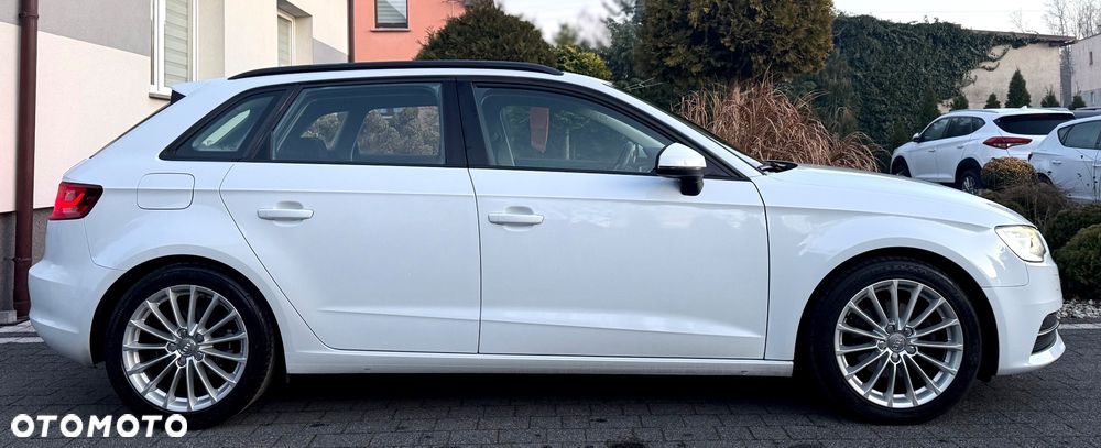 Audi A3 Sportback - 7