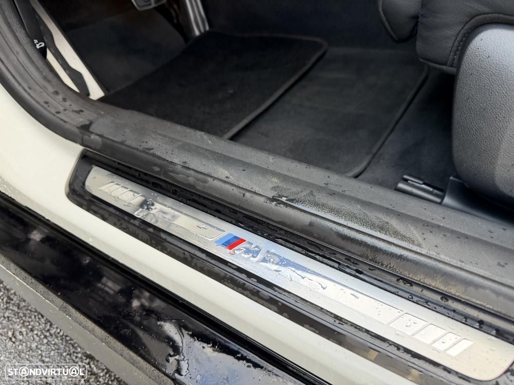 BMW i4 M50 Pack Desportivo M Pro - 28