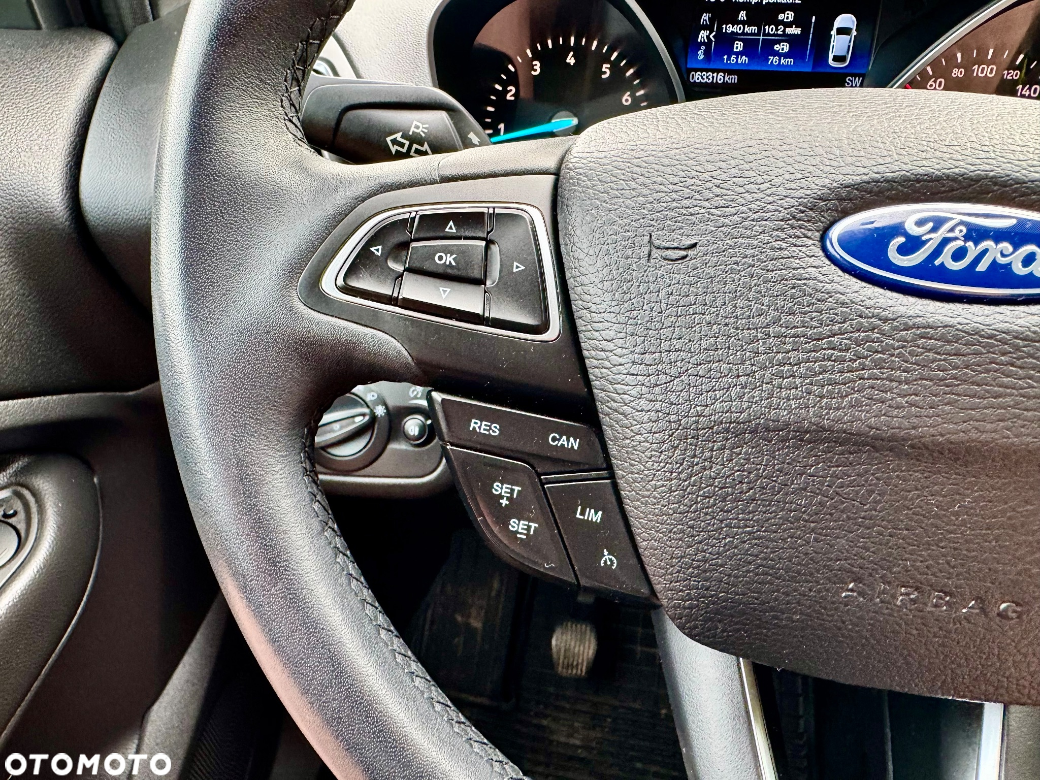 Ford Kuga 1.5 EcoBoost 2x4 Individual - 17