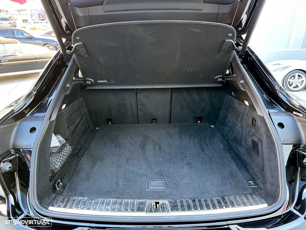 Porsche Cayenne Coupé Turbo S E-Hybrid Tiptronic S - 31