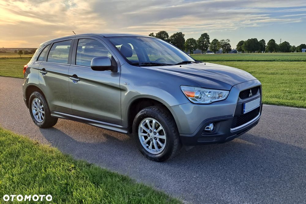 Mitsubishi ASX - 1