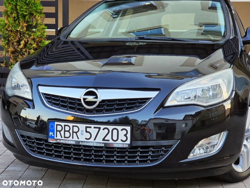 Opel Astra 1.4 T Cosmo - 7