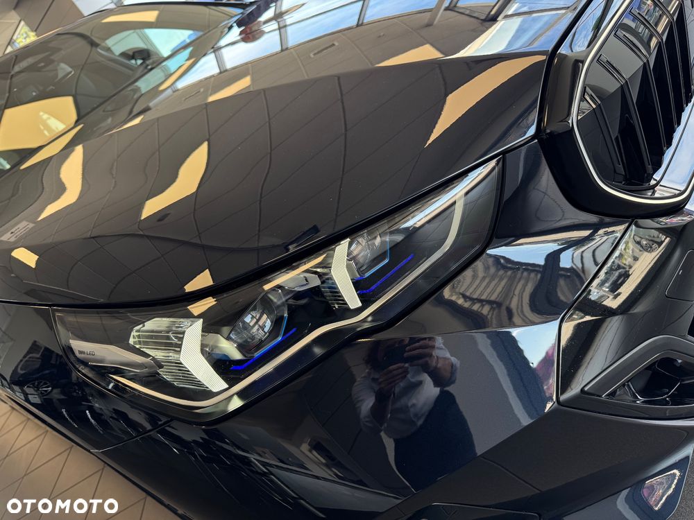 BMW Seria 5 520d xDrive - 10