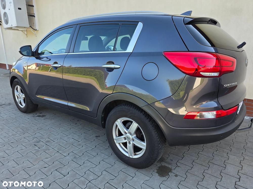 Kia Sportage 2.0 CRDI 4WD Automatik Dream-Team Edition - 8