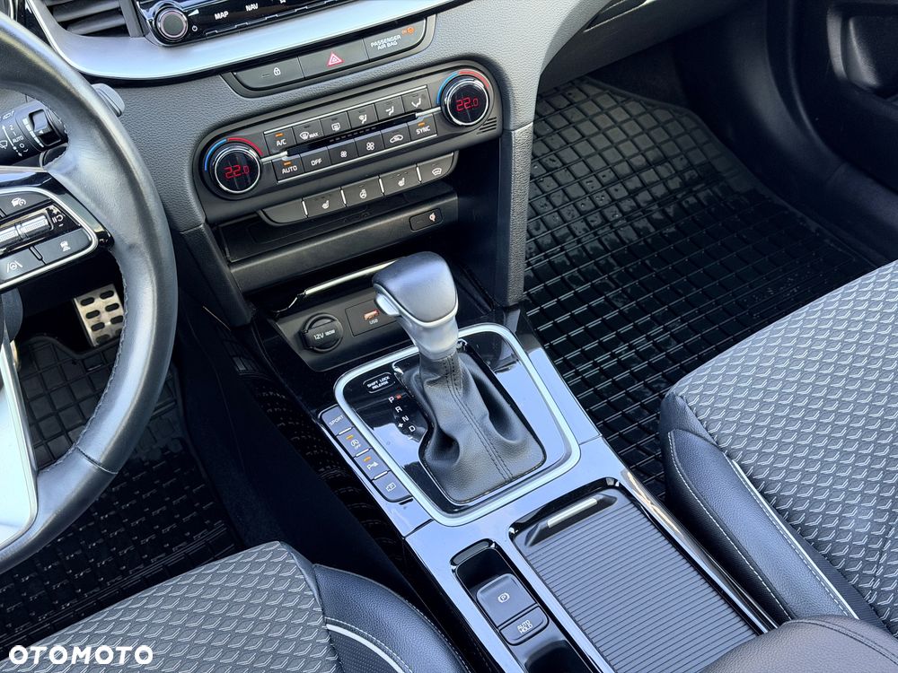Kia XCeed 1.5 T-GDI L Business Line DCT - 16
