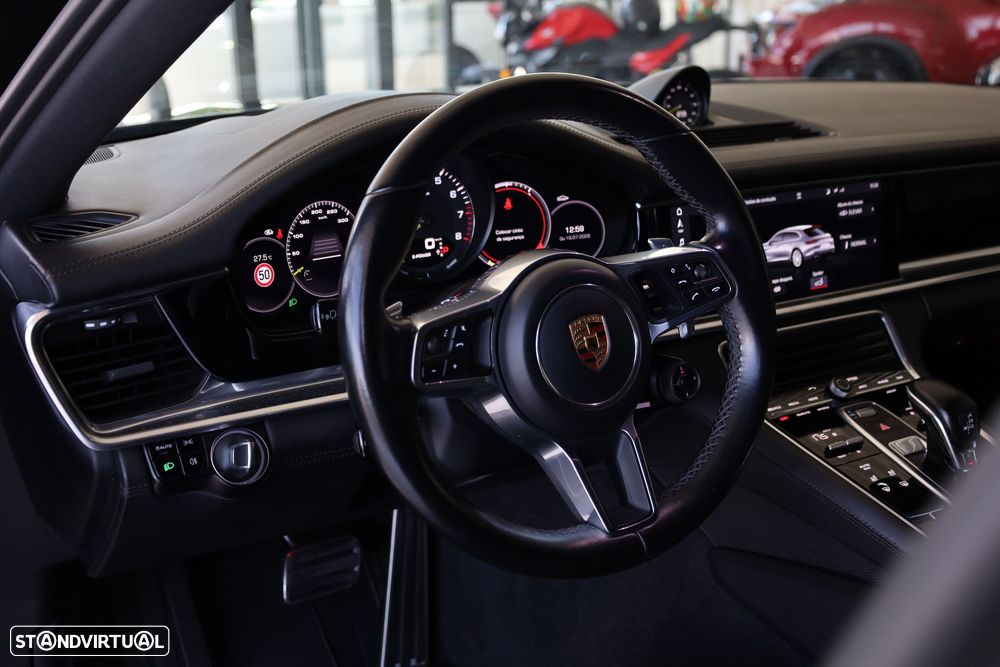 Porsche Panamera Sport Turismo - 15