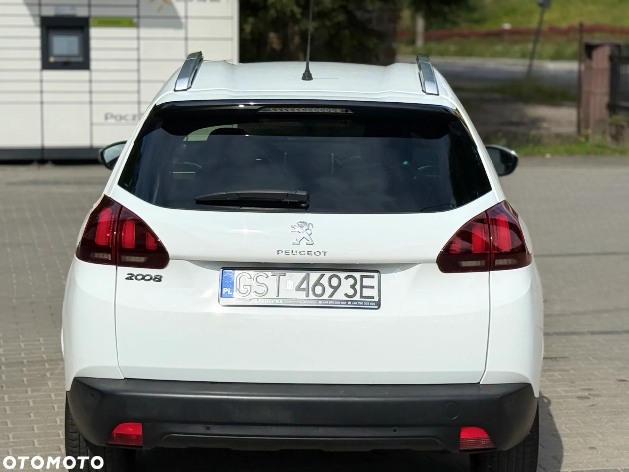Peugeot 2008 1.6 BlueHDi Style - 20