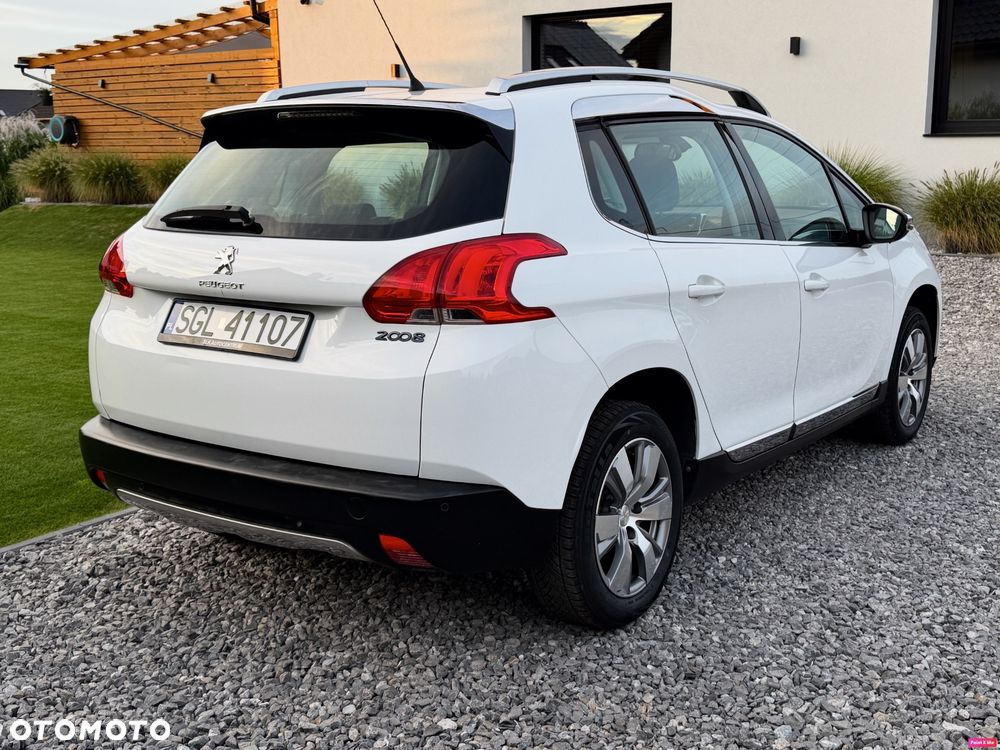 Peugeot 2008 PureTech 82 Allure - 12