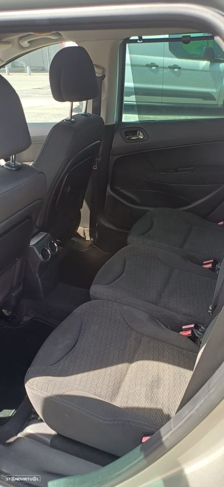 Peugeot 308 SW 1.6 HDi Executive CVM6 - 6