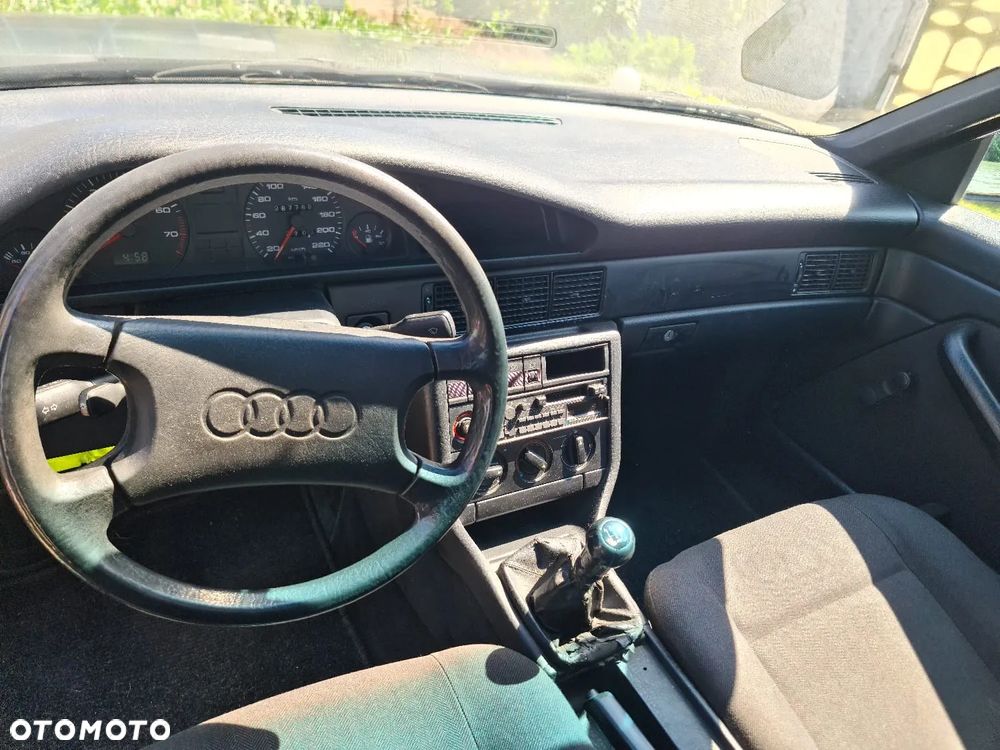 Audi 100 2.3 E - 9