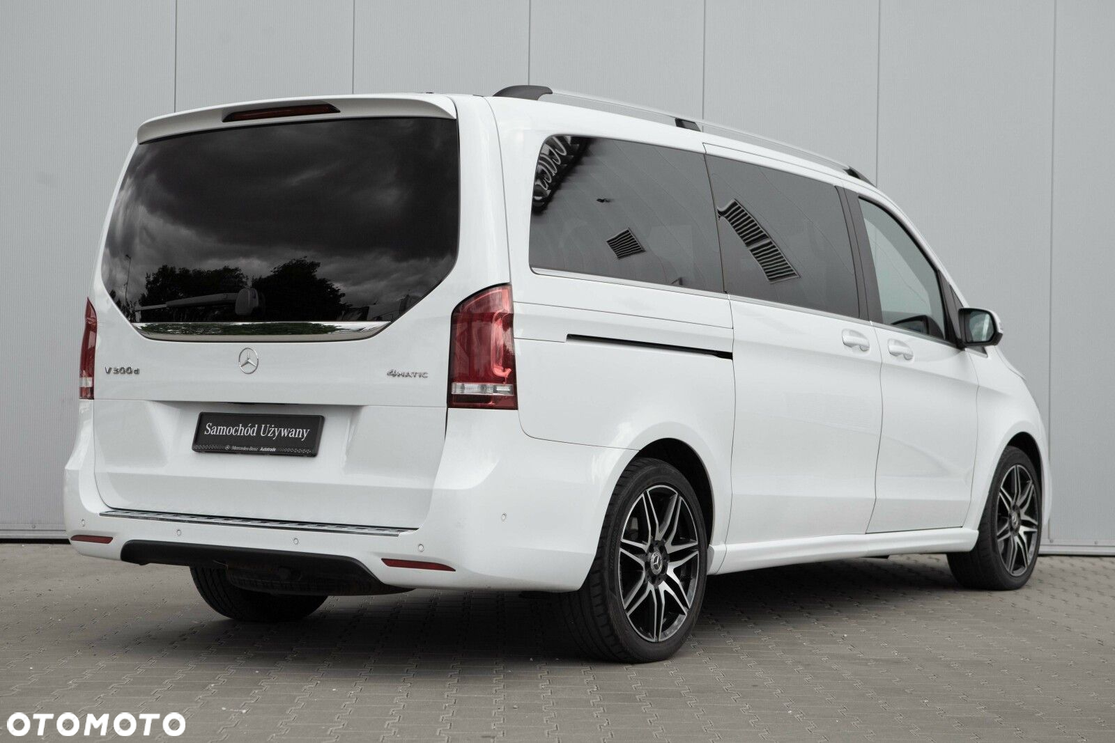 Mercedes-Benz Klasa V 300 d 4-Matic Avantgarde 9G-Tronic (d³ugi) - 6