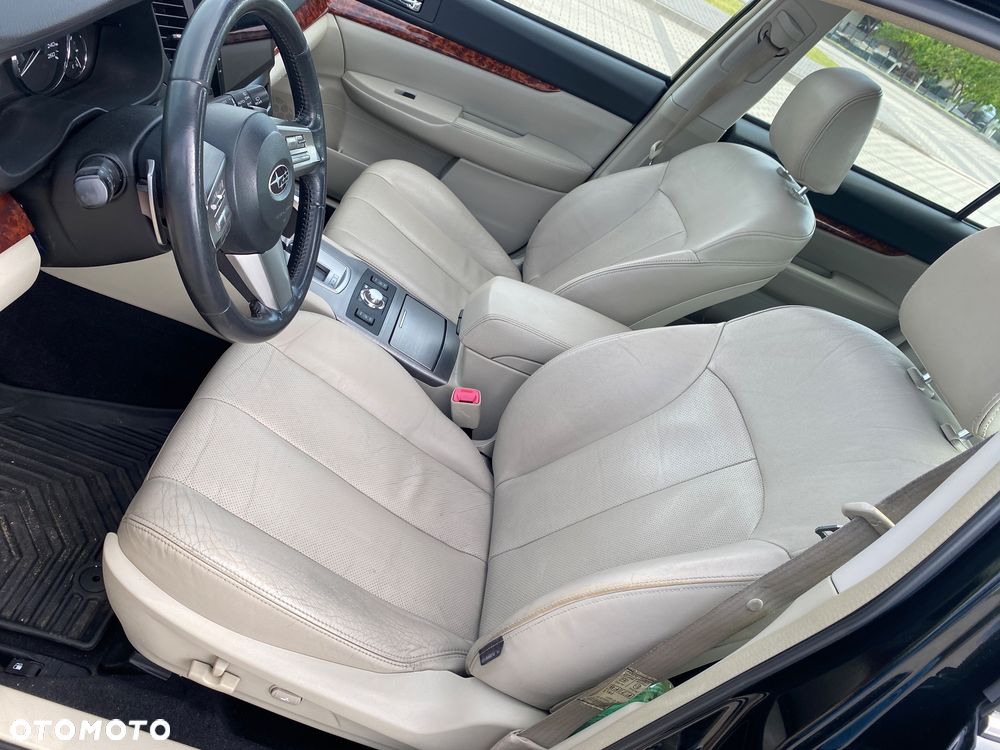 Subaru Outback - 6