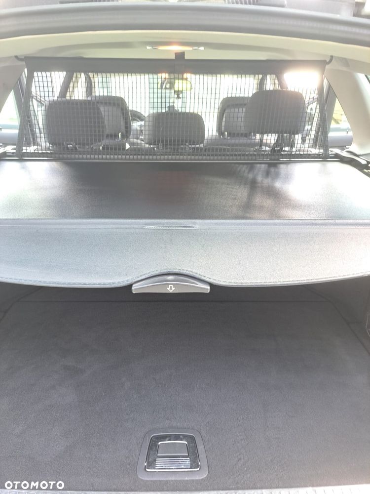 Mercedes-Benz Klasa C 200 CDI DPF Automatik BlueEFFICIENCY Elegance - 5