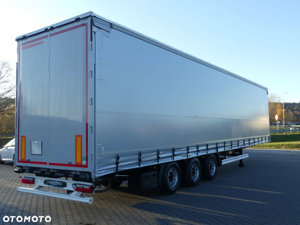 Kassbohrer MEGA / FIRANKA / OŚ PODNOSZONA / DACH PODNOSZONY / - 1