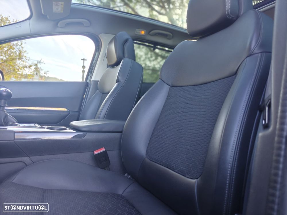 Peugeot 3008 1.6 HDi Allure - 27