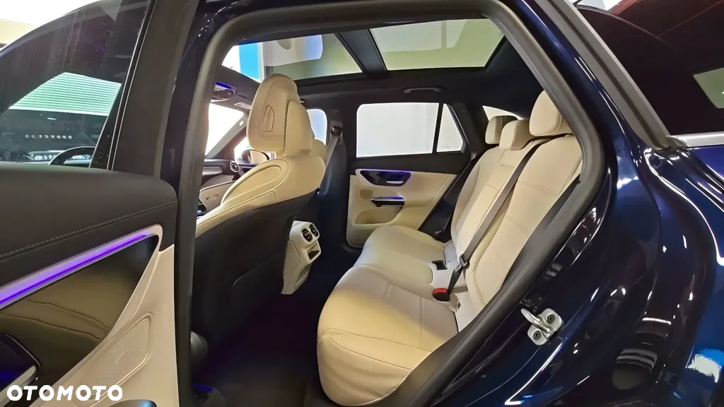 Mercedes-Benz GLC 300 4Matic 9G-TRONIC - 11