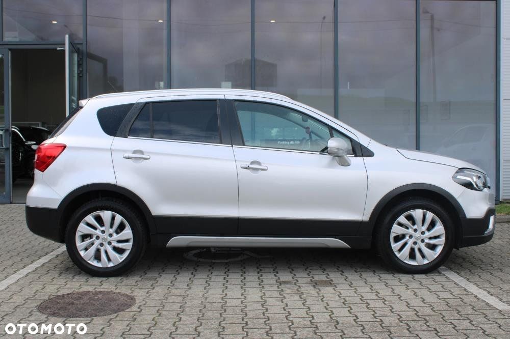 Suzuki SX4 S-Cross - 4