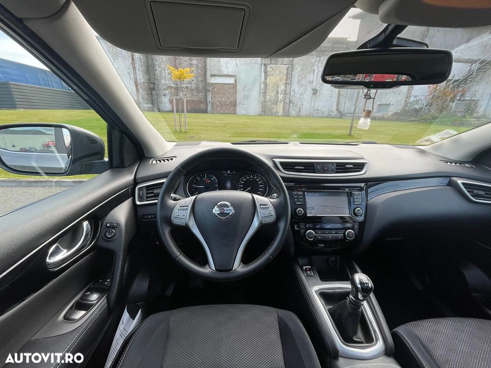 Nissan Qashqai 1.6 DCI Start/Stop N-Connecta - 24