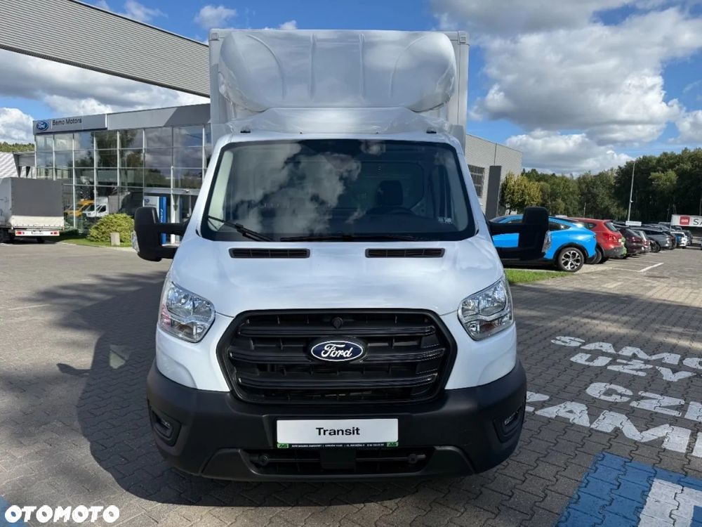 Ford Transit Kontener z windą 4200 mm - 2
