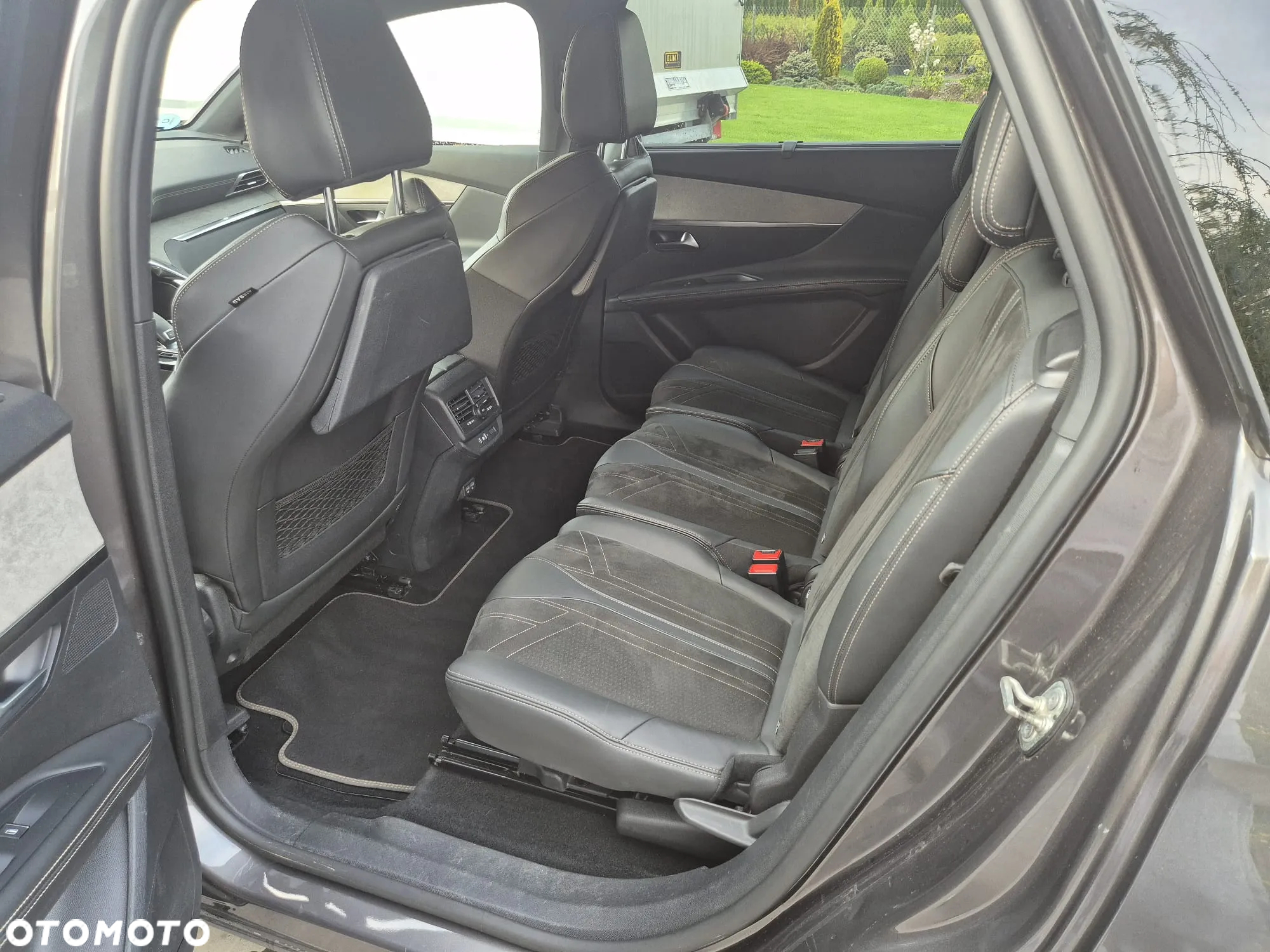 Peugeot 5008 1.5 BlueHDi GT Pack S&S EAT8 - 26