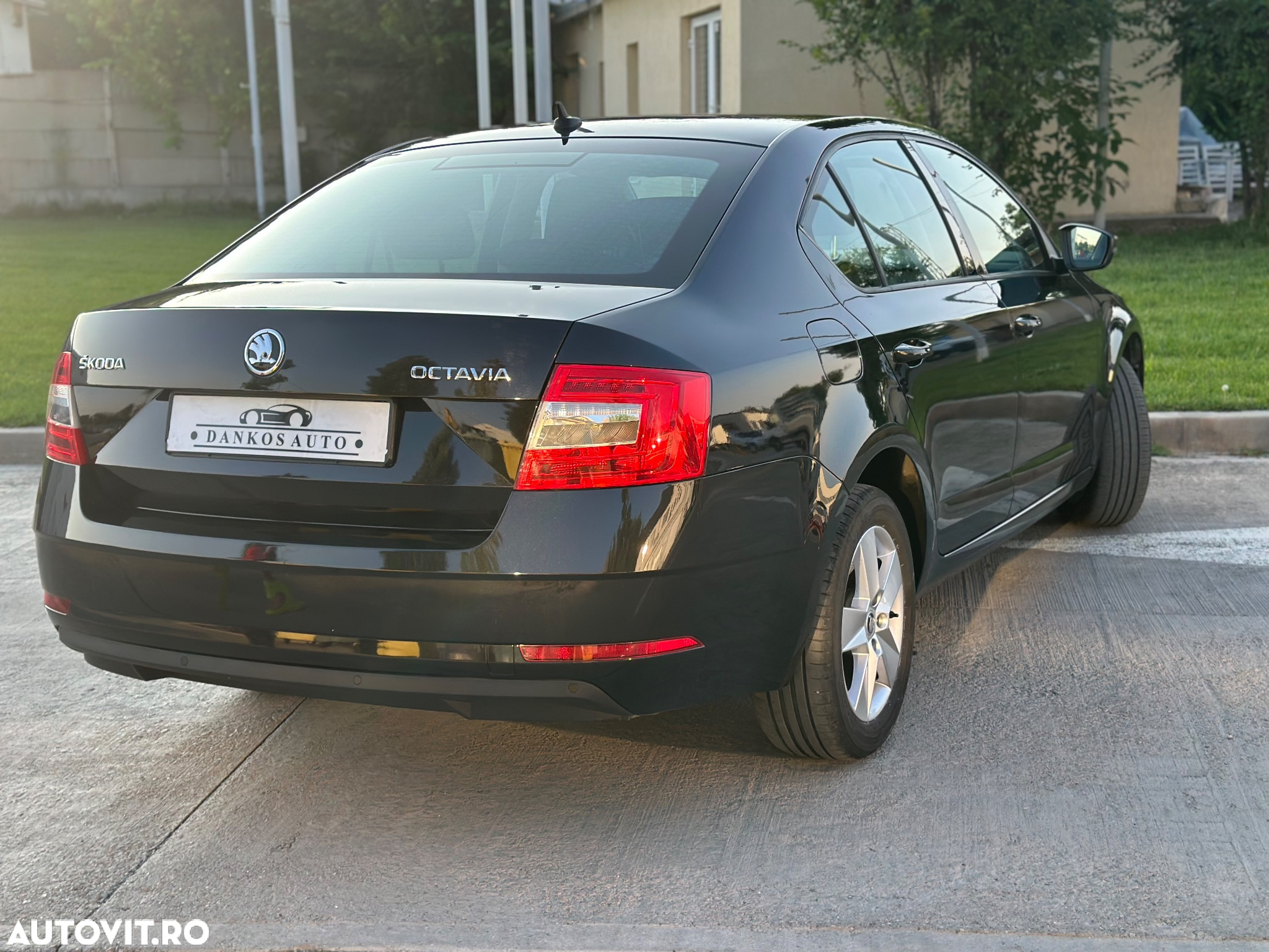 Skoda Octavia - 14
