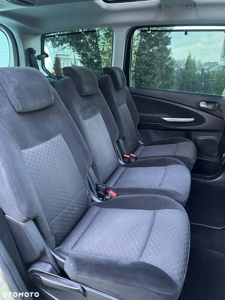 Ford Galaxy 2.0 Viva Titanium - 33