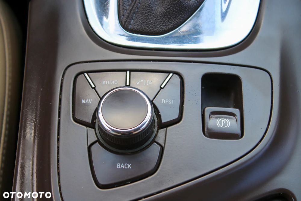 Opel Insignia 2.0 CDTI Cosmo - 33
