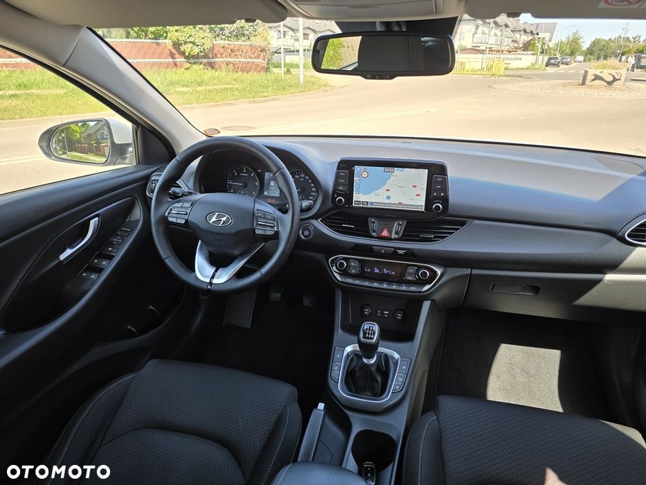 Hyundai i30 1.6 D Premium - 34