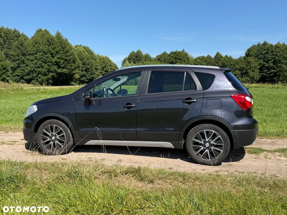 Suzuki SX4 S-Cross 1.6 DDiS 4x2 Comfort - 4