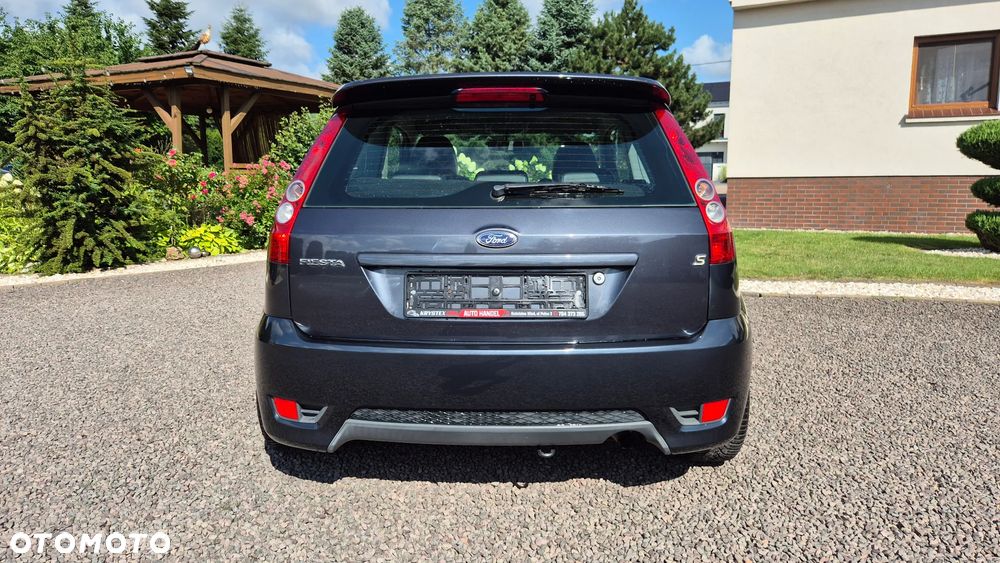 Ford Fiesta 2.0 ST - 6