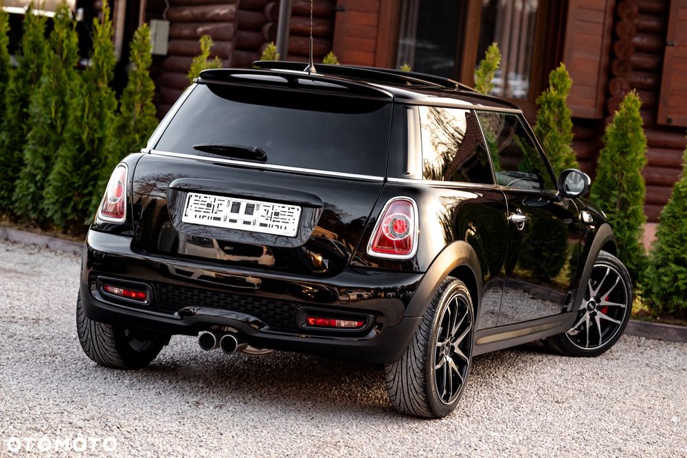 MINI Cooper S Standard - 13