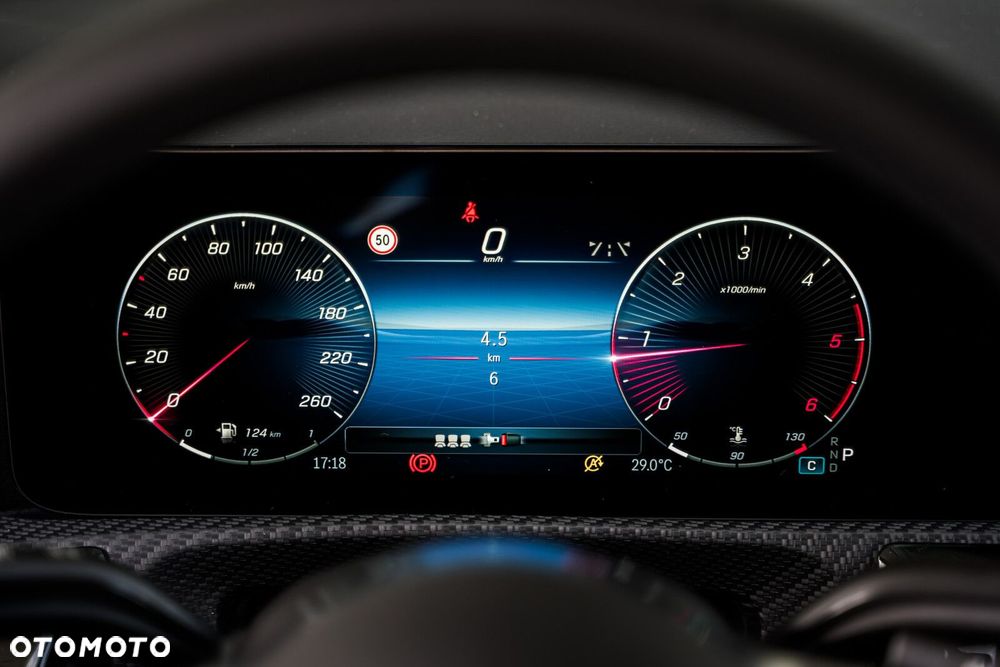 Mercedes-Benz CLA - 22