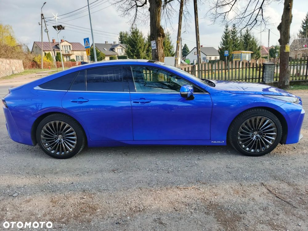 Toyota Mirai - 6