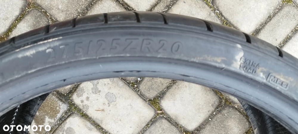 275/25/20 dunlop sp sport maxx gt - 3