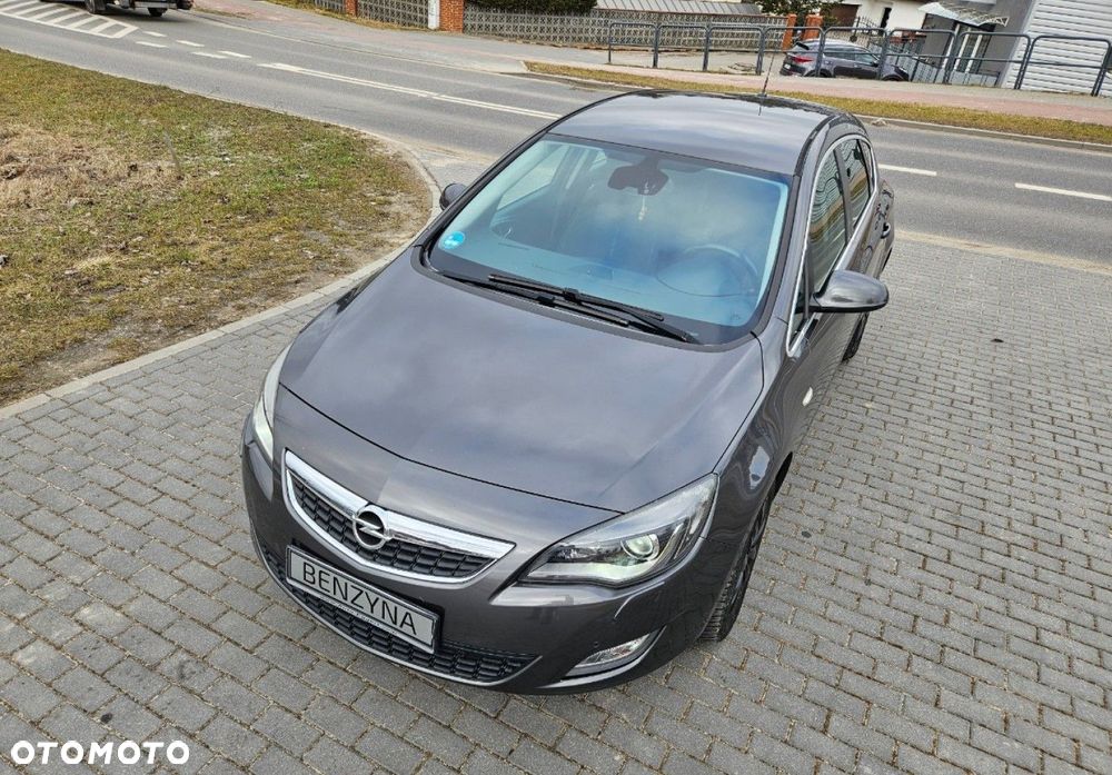 Opel Astra - 24