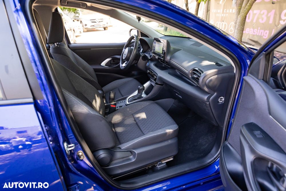 Toyota Yaris 1.5 VVT-i HSD Exclusive Style - 24