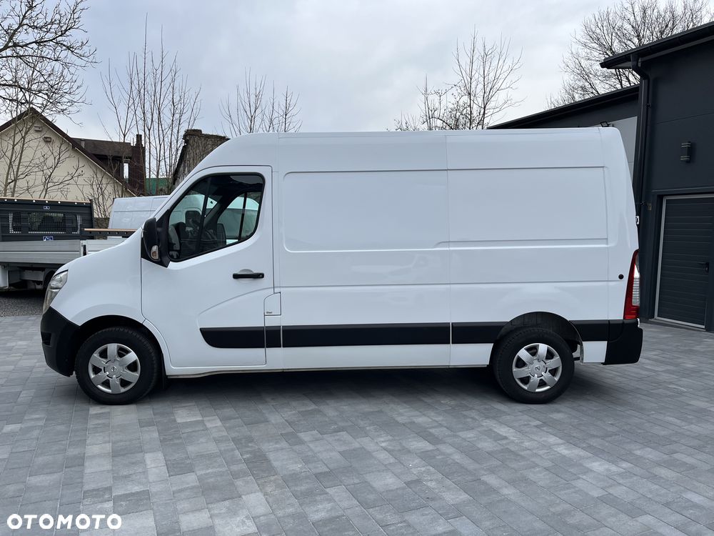 Nissan NV400 - 17