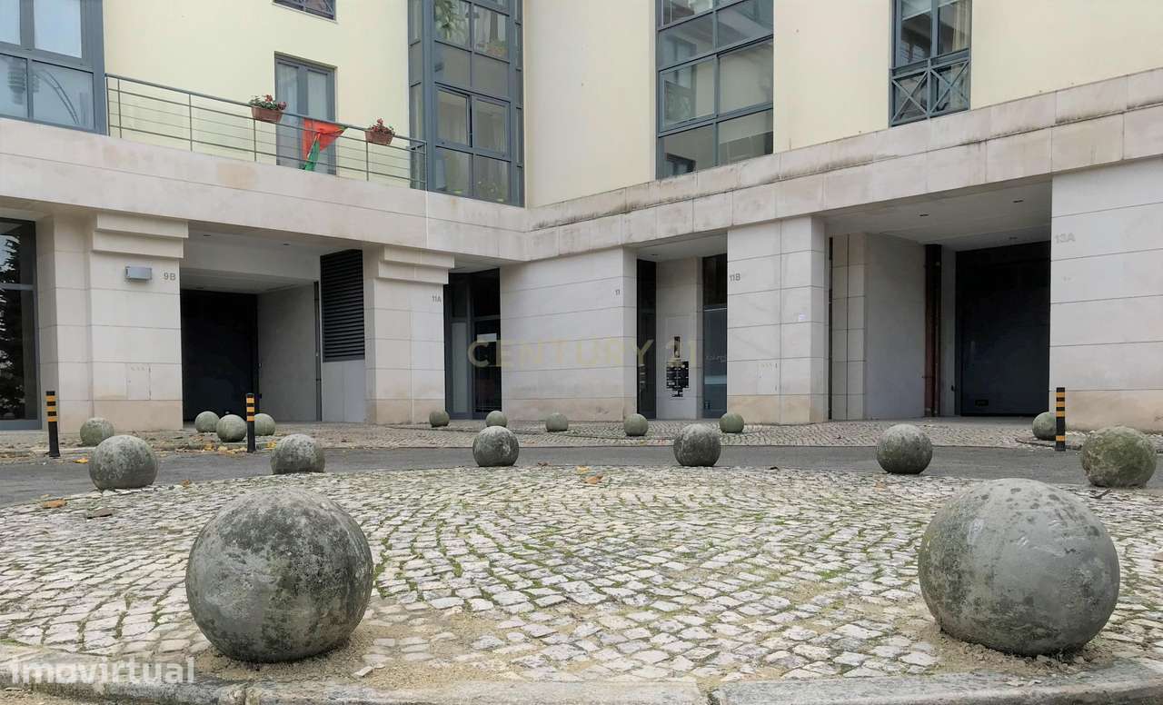 Lugar de estacionamento em Campolide - Arrendamento - Grande imagem: 3/8