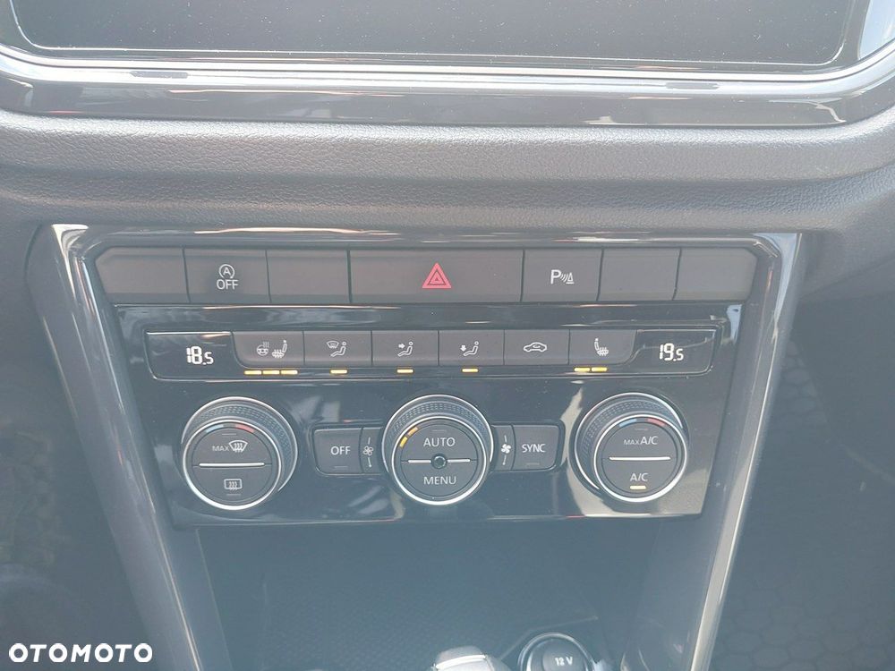 Volkswagen T-Roc 1.5 TSI ACT Premium DSG - 23