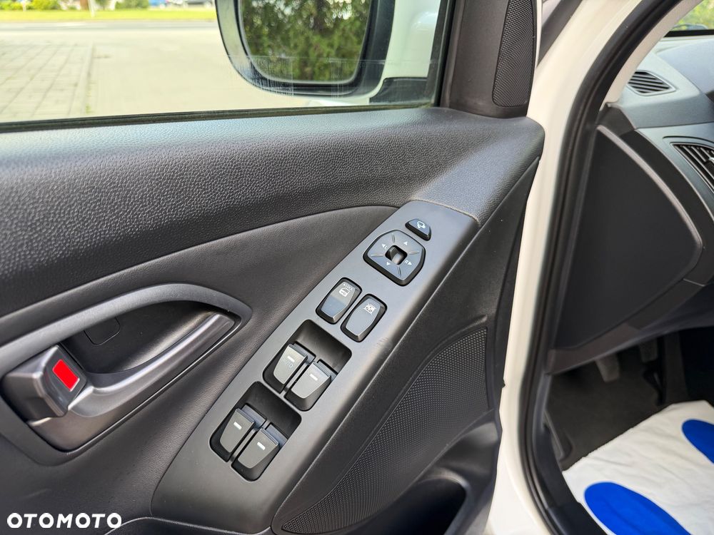 Hyundai ix35 1.6 2WD blue Comfort - 18