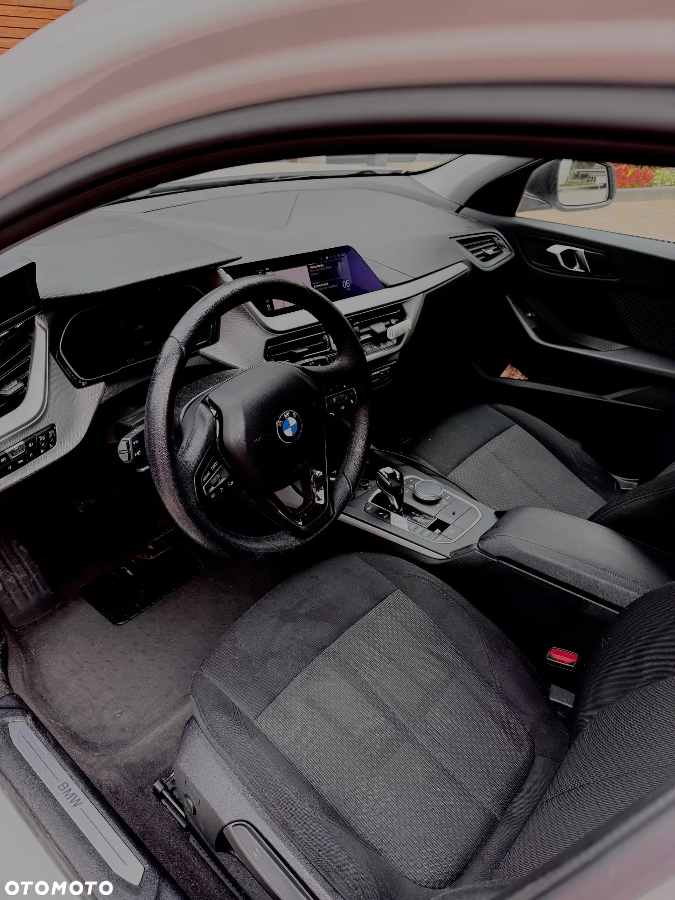 BMW Seria 1 118i - 6