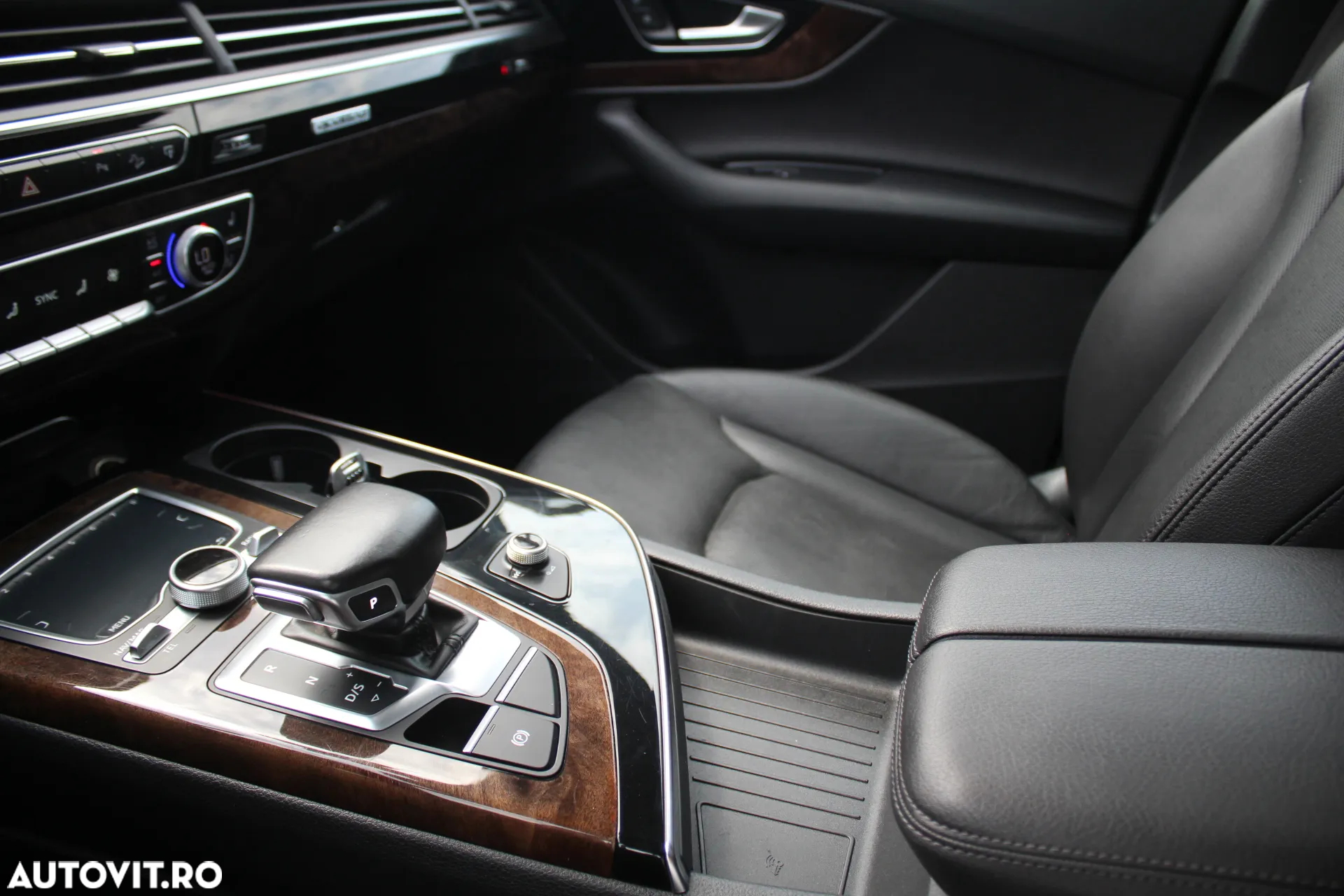 Audi Q7 3.0 55 TFSI quattro Tiptronic Basic - 10