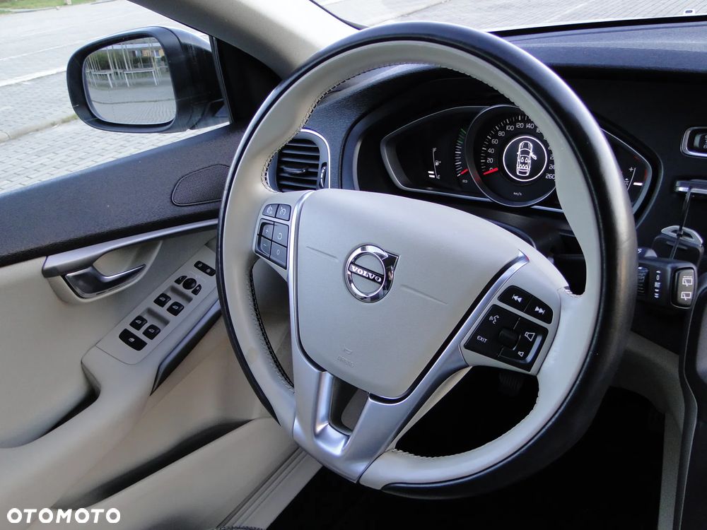 Volvo V40 Cross Country D3 Ocean Race - 27