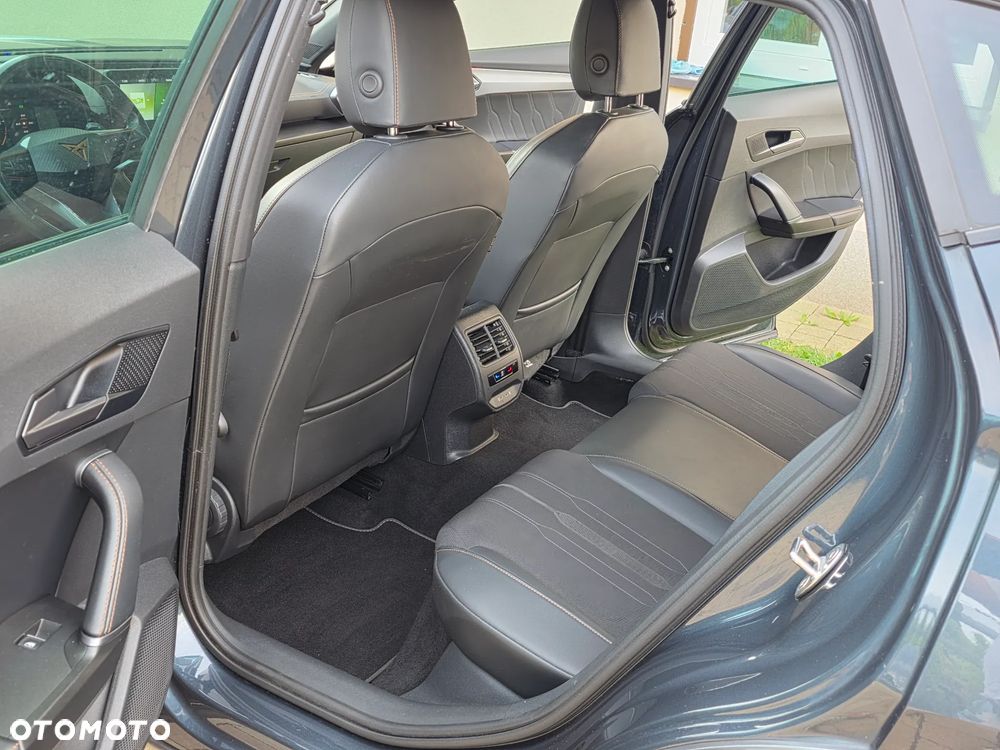 Cupra Formentor 1.5 TSI DSG - 25