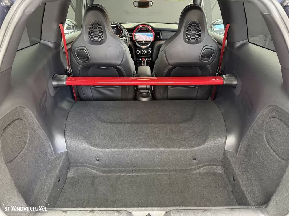 MINI 3 Portas John Cooper Works GP - 44